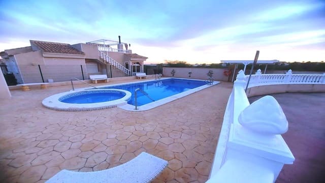 3 camera da letto Villa in vendita in Algorfa con piscina garage - 175.000 € (Rif: 9204029)