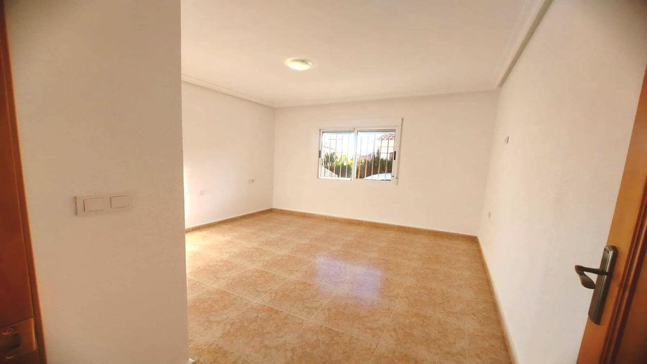 3 camera da letto Villa in vendita in Algorfa con piscina garage - 175.000 € (Rif: 9204029)