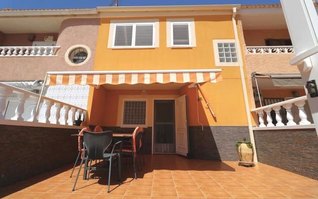 3 soverom Hus til salgs i Torrevieja med garasje - € 255 000 (Ref: 9205313)