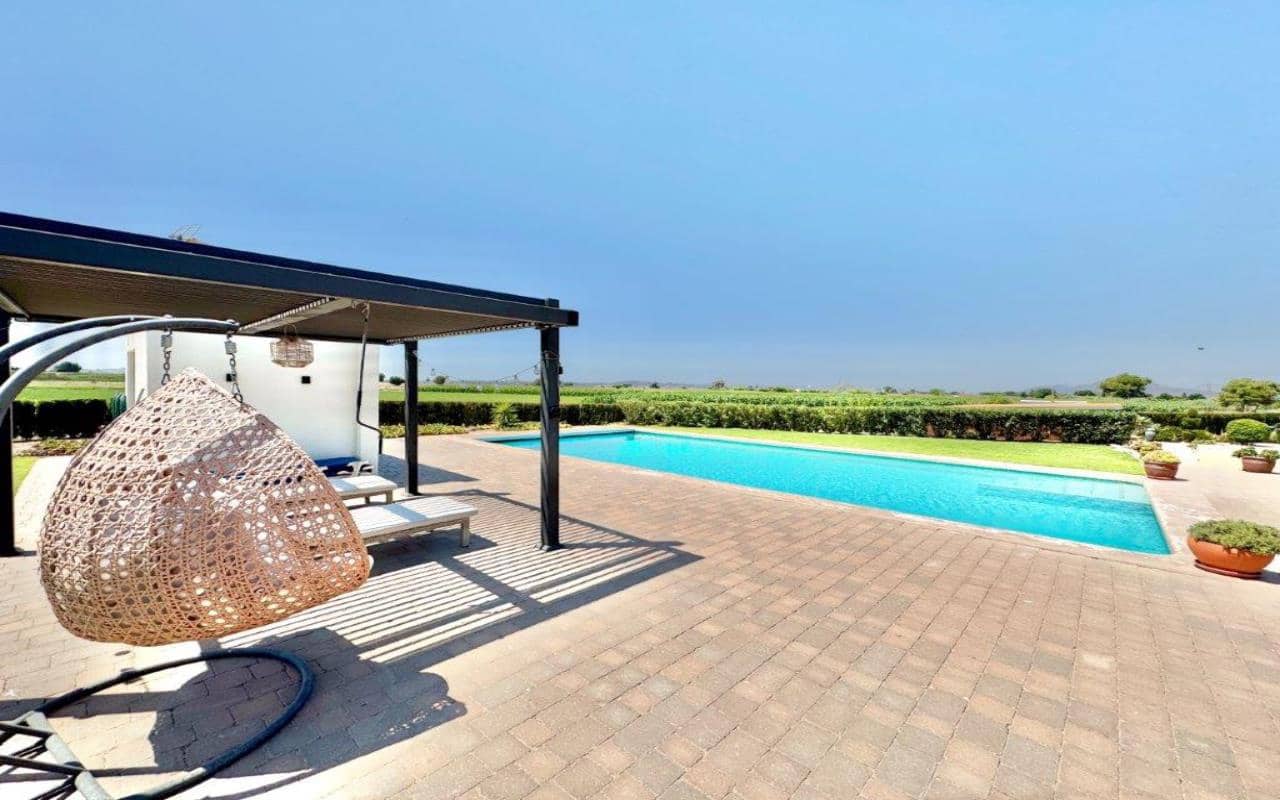 Chalet de 5 habitaciones en Dolores en venta con piscina garaje - 1.150.000 € (Ref: 9207815)