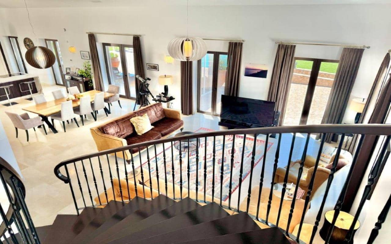 Chalet de 5 habitaciones en Dolores en venta con piscina garaje - 1.150.000 € (Ref: 9207815)