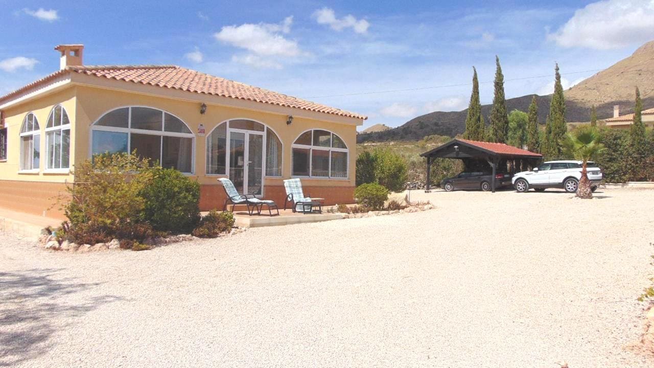 3 sovrum Finca/Hus på landet till salu i Macisvenda med pool garage - 349 995 € (Ref: 9208895)