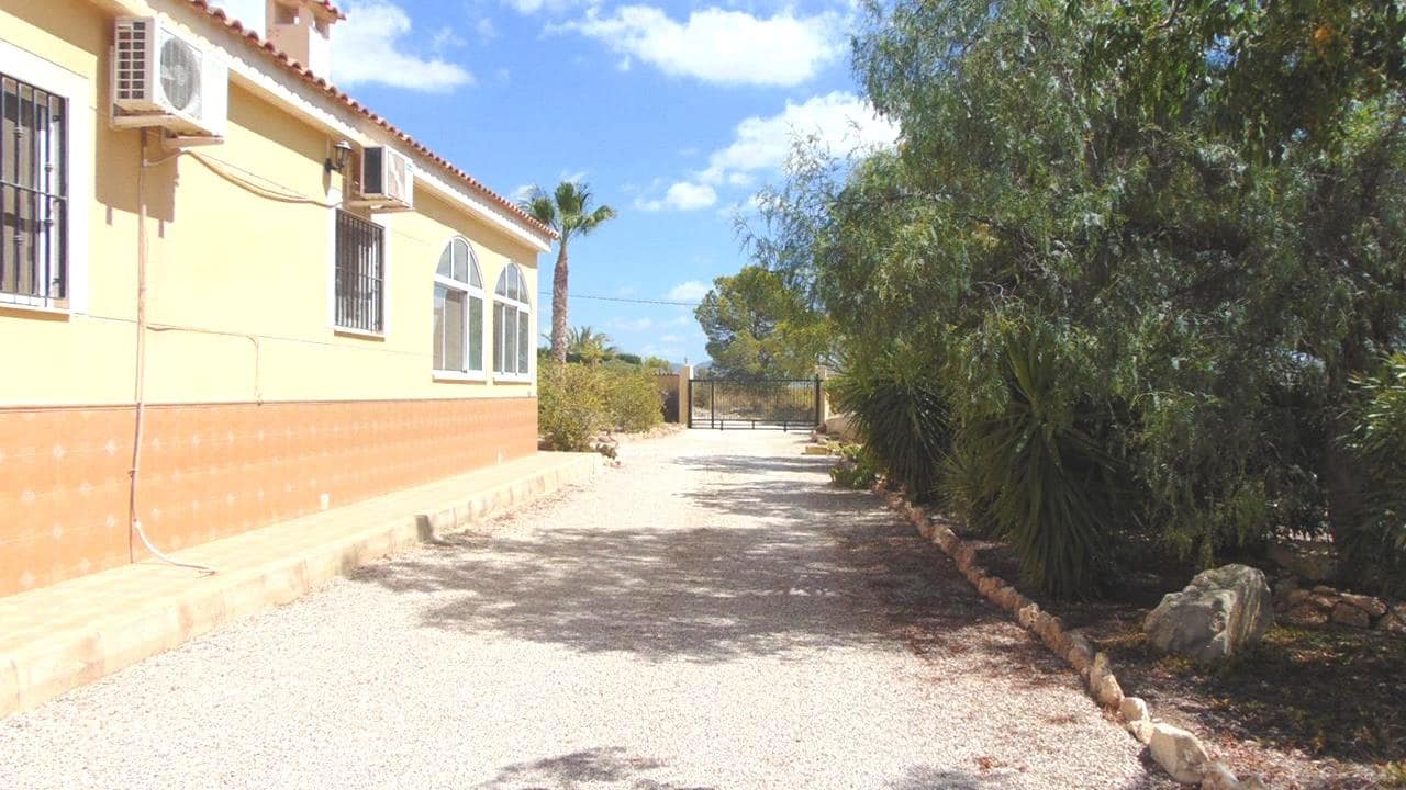 3 sovrum Finca/Hus på landet till salu i Macisvenda med pool garage - 349 995 € (Ref: 9208895)