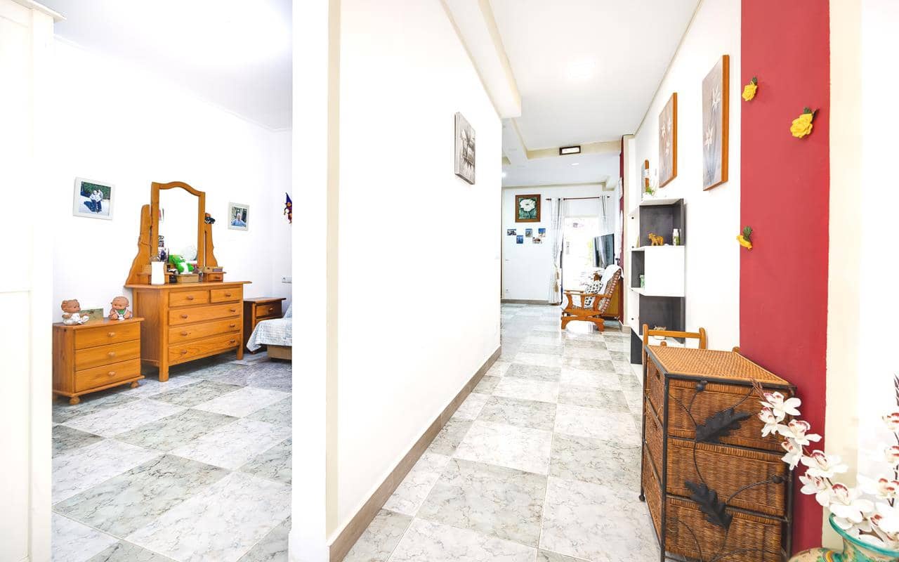 3 quarto Apartamento para venda em Torrevieja - 144 995 € (Ref: 9273166)