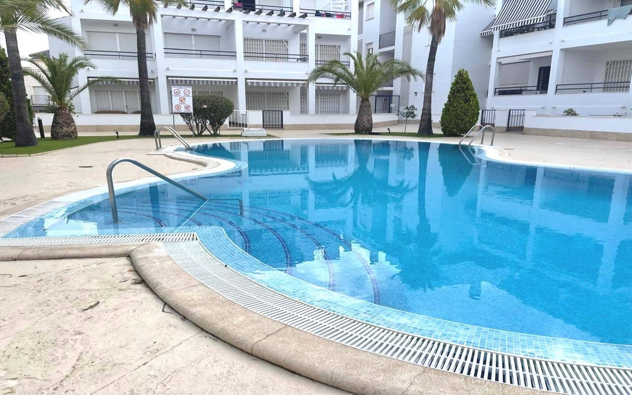 2 bedroom Apartment for sale in Torrevieja with pool garage - € 215,000 (Ref: 9275338)