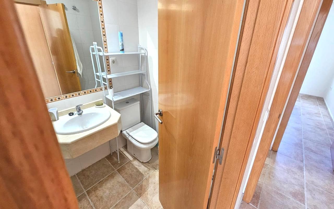 2 bedroom Apartment for sale in Torrevieja with pool garage - € 215,000 (Ref: 9275338)