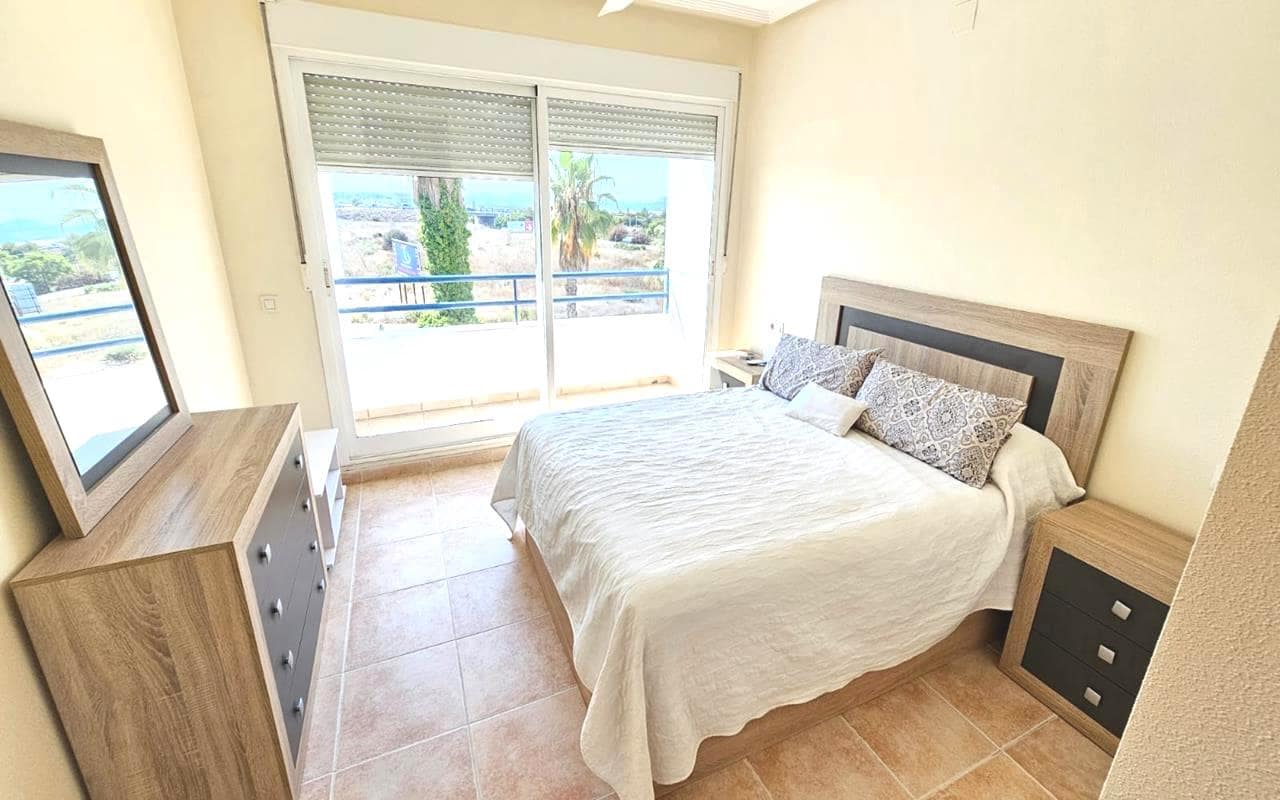 2 bedroom Apartment for sale in Torrevieja with pool garage - € 215,000 (Ref: 9275338)