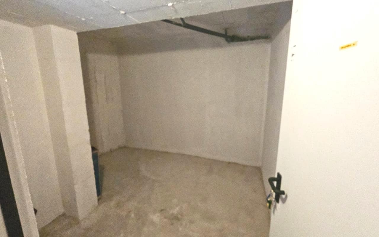 2 bedroom Apartment for sale in Torrevieja with pool garage - € 215,000 (Ref: 9275338)