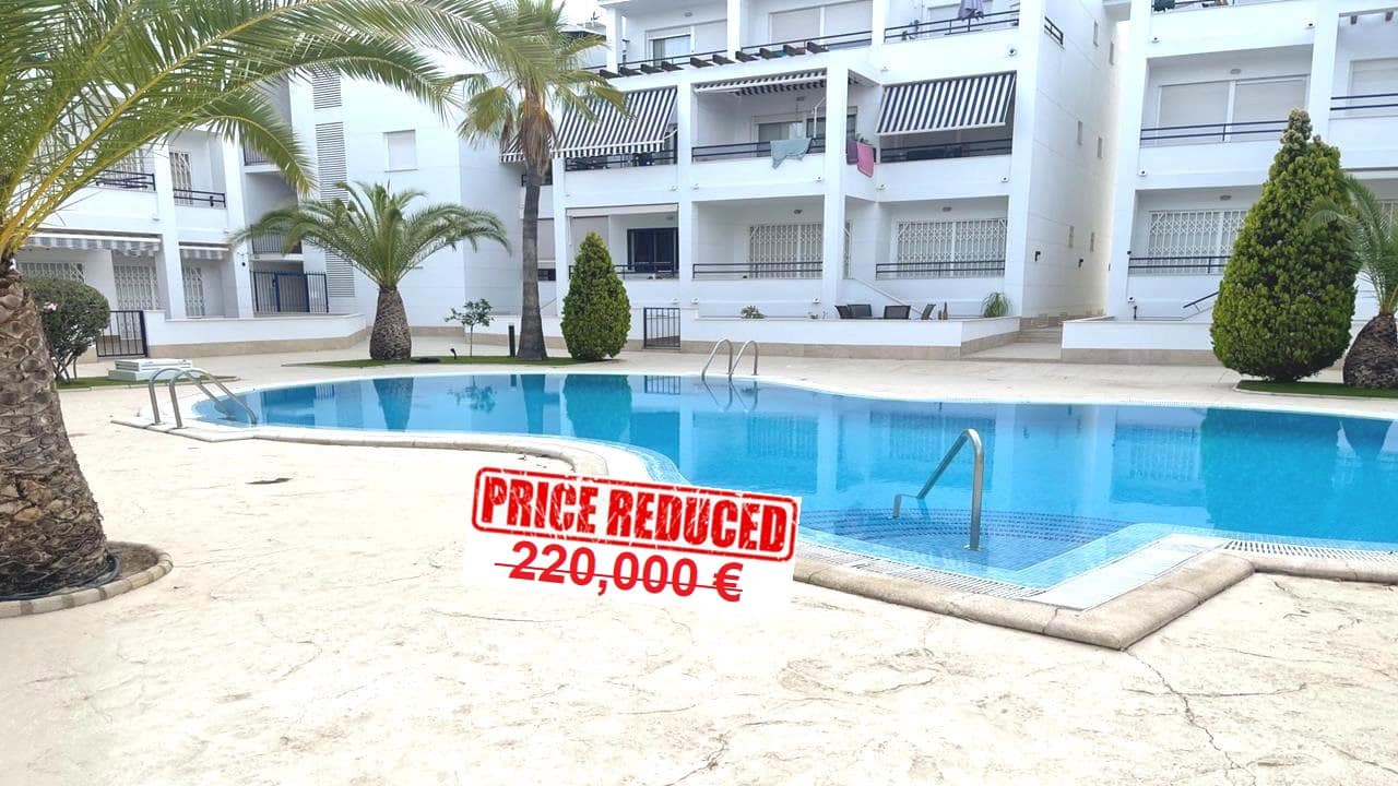 2 bedroom Apartment for sale in Torrevieja with pool garage - € 215,000 (Ref: 9275338)
