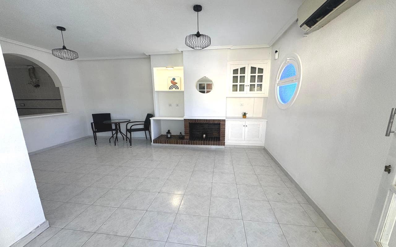 2 bedroom Apartment for sale in Los Altos with pool - € 151,000 (Ref: 9275339)