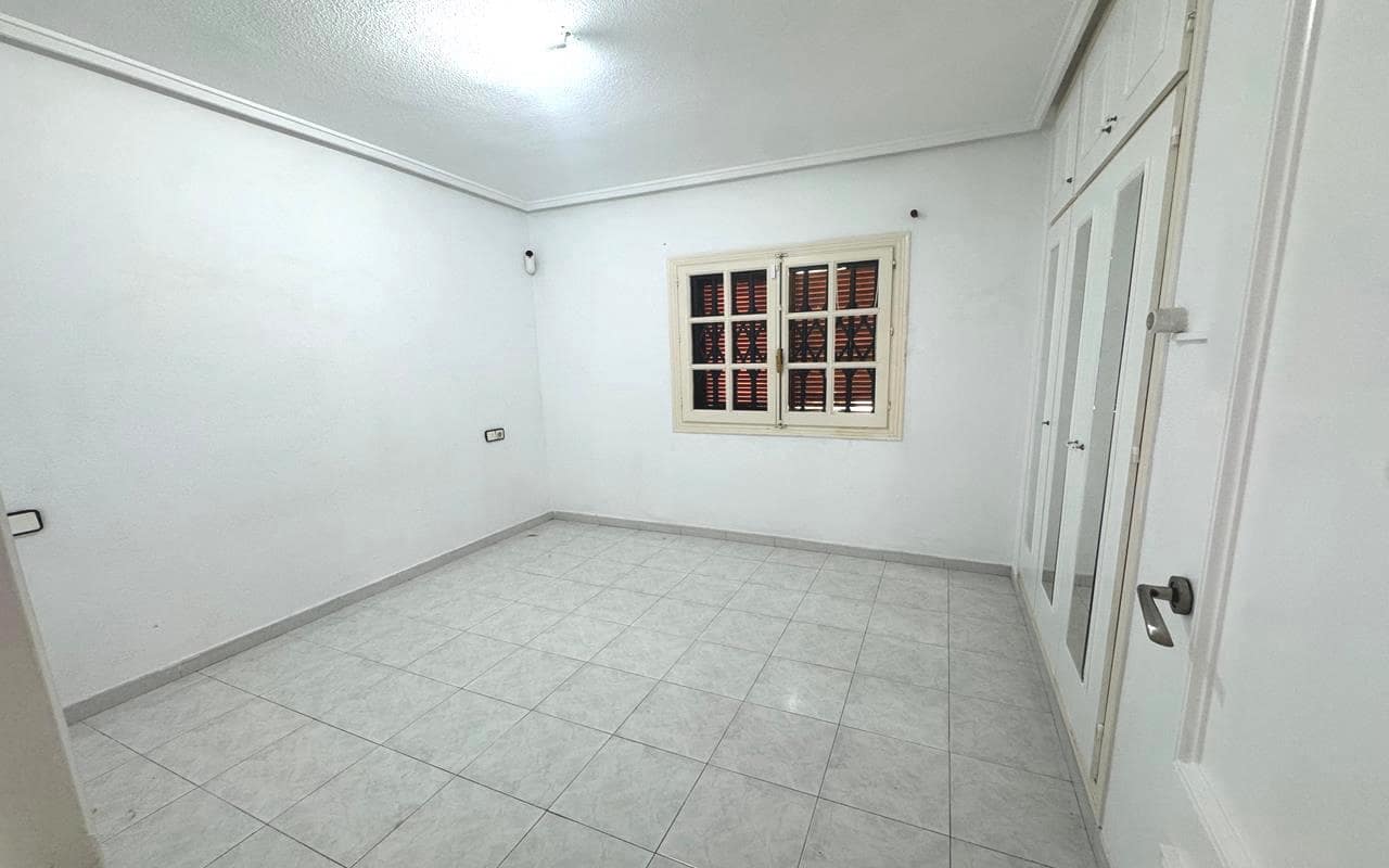 2 bedroom Apartment for sale in Los Altos with pool - € 151,000 (Ref: 9275339)