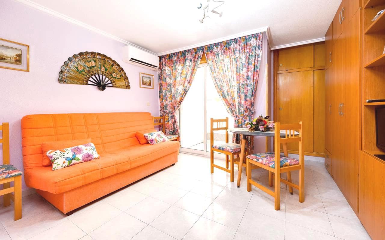 Studio til salgs i Torrevieja - € 79 995 (Ref: 9283041)