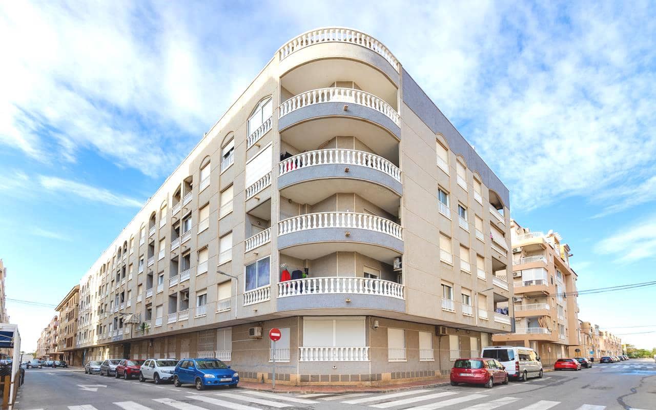 Studio til salgs i Torrevieja - € 79 995 (Ref: 9283041)