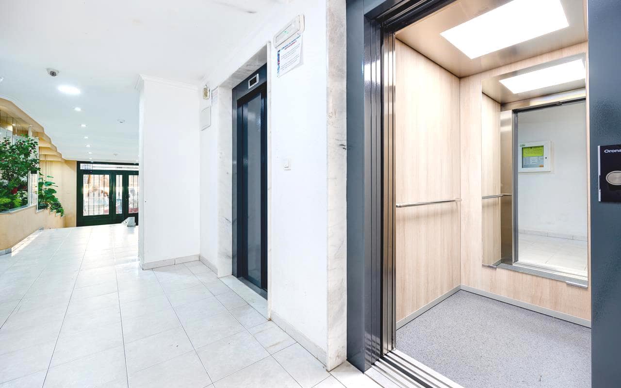 Studio til salgs i Torrevieja - € 79 995 (Ref: 9283041)