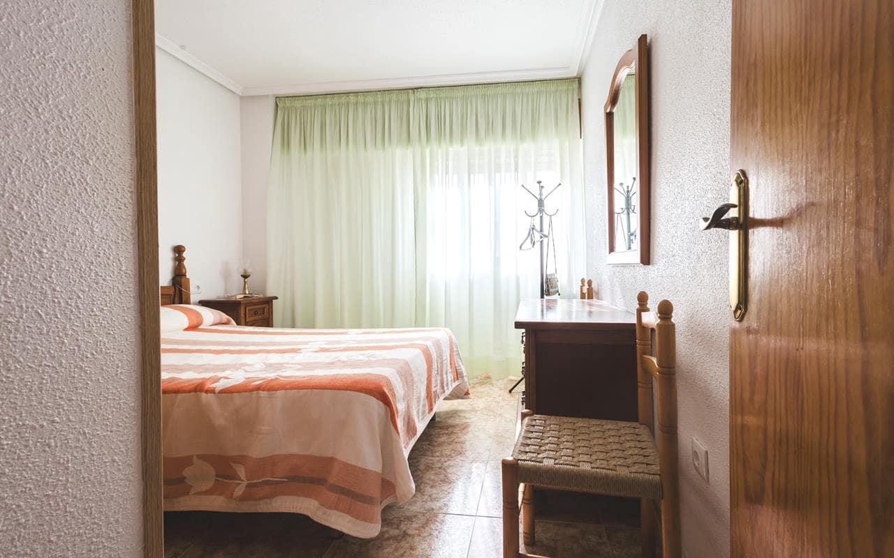 2 soveværelse Penthouse til salg i Torrevieja med garage - € 149.500 (Ref: 9283461)