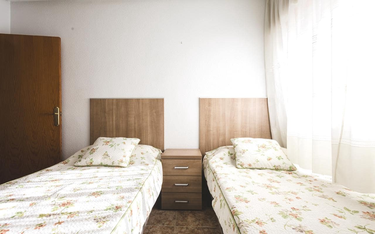 2 soveværelse Penthouse til salg i Torrevieja med garage - € 149.500 (Ref: 9283461)