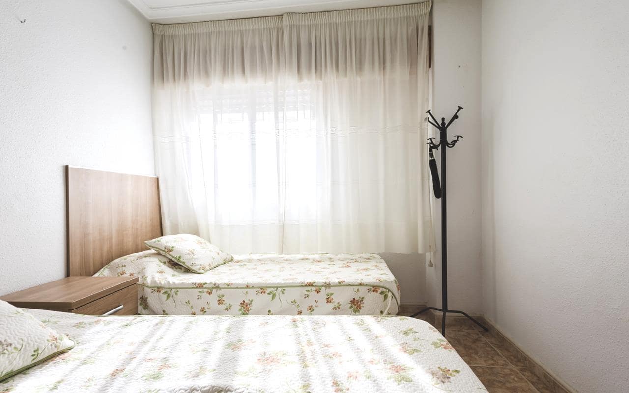 2 soveværelse Penthouse til salg i Torrevieja med garage - € 149.500 (Ref: 9283461)