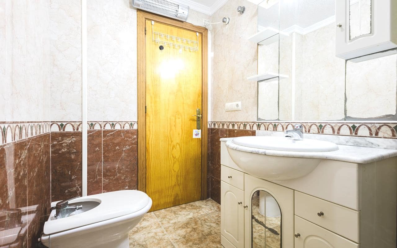 2 soveværelse Penthouse til salg i Torrevieja med garage - € 149.500 (Ref: 9283461)