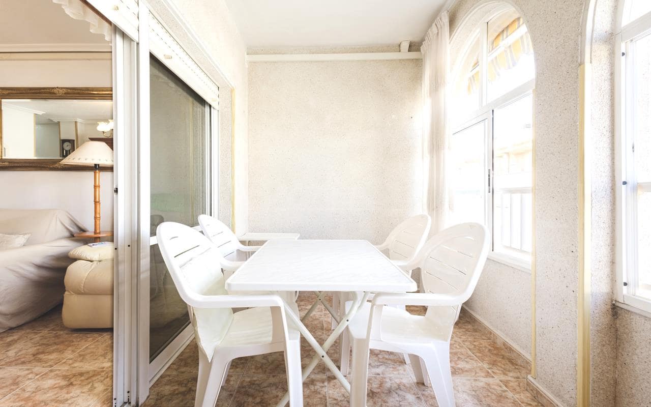 2 soveværelse Penthouse til salg i Torrevieja med garage - € 149.500 (Ref: 9283461)