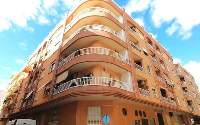 2 soverom Leilighet til salgs i Torrevieja med garasje - € 124 000 (Ref: 9285686)