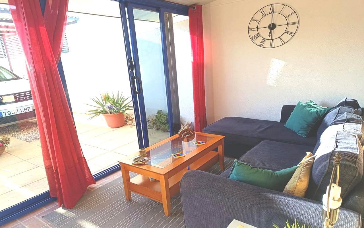 3 soveværelse Byhus til salg i Fortuna med garage - € 159.950 (Ref: 9287321)