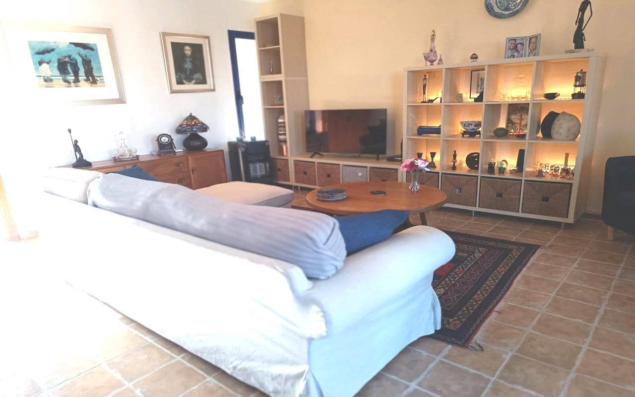 3 soveværelse Byhus til salg i Fortuna med garage - € 159.950 (Ref: 9287321)