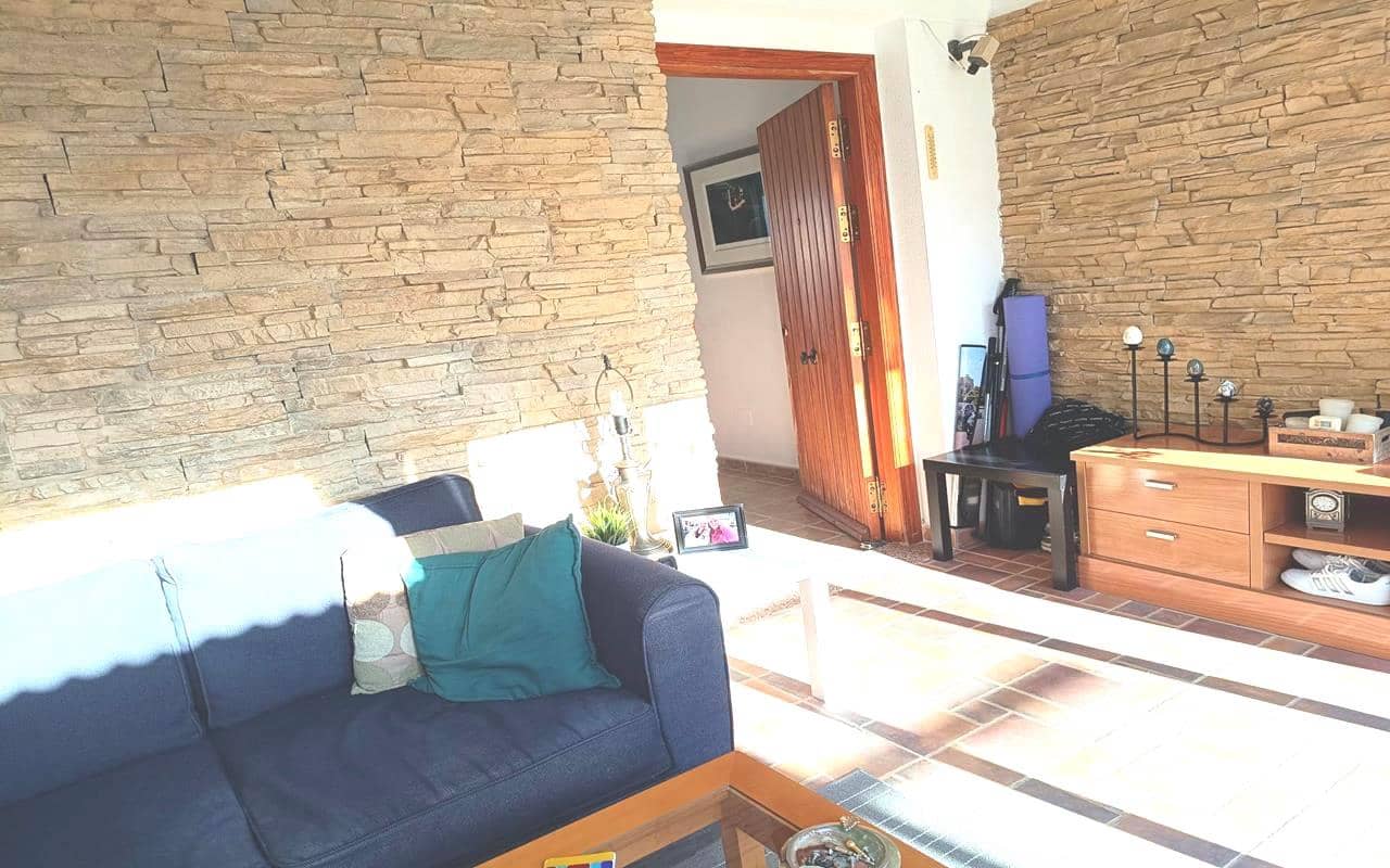 3 soveværelse Byhus til salg i Fortuna med garage - € 159.950 (Ref: 9287321)