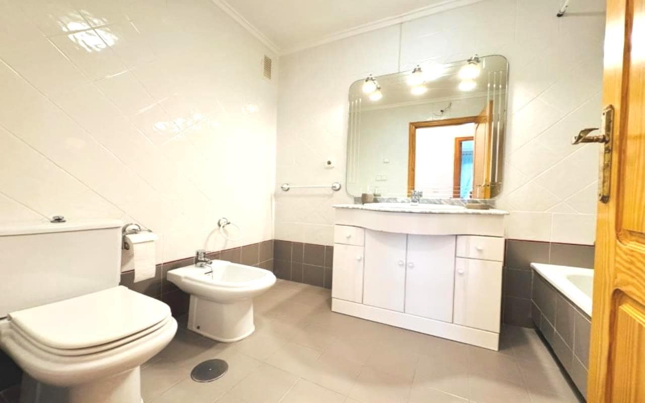 4 makuuhuone Huoneisto myytävänä paikassa La Mata mukana 
autotalli - 340 000 € (Ref: 9287352)