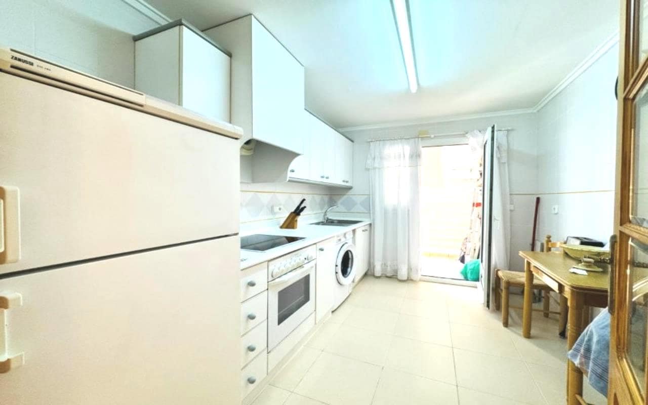 4 makuuhuone Huoneisto myytävänä paikassa La Mata mukana 
autotalli - 340 000 € (Ref: 9287352)