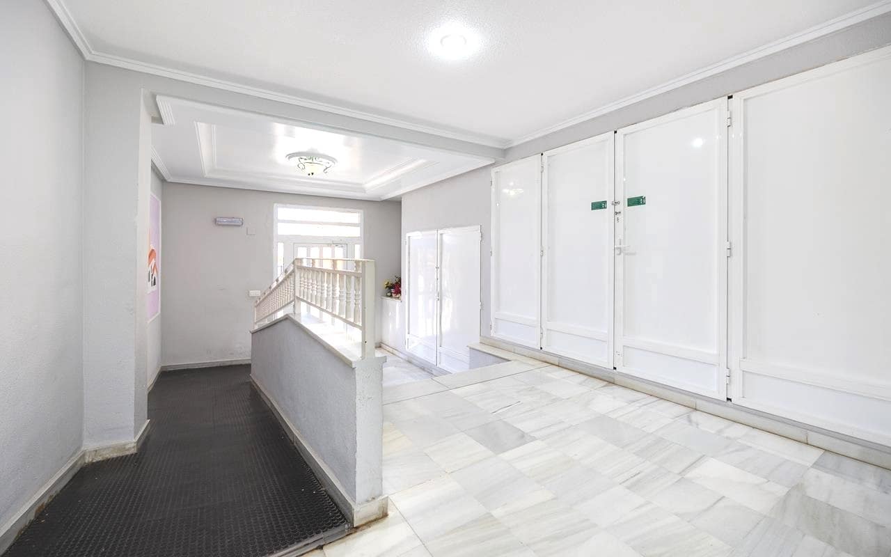 2 soveværelse Lejlighed til salg i Guardamar del Segura - € 142.995 (Ref: 9287870)