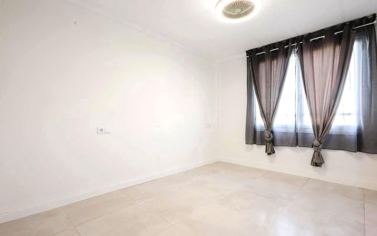 3 soverom Leilighet til salgs i Torrevieja med svømmebasseng - € 235 000 (Ref: 9287871)