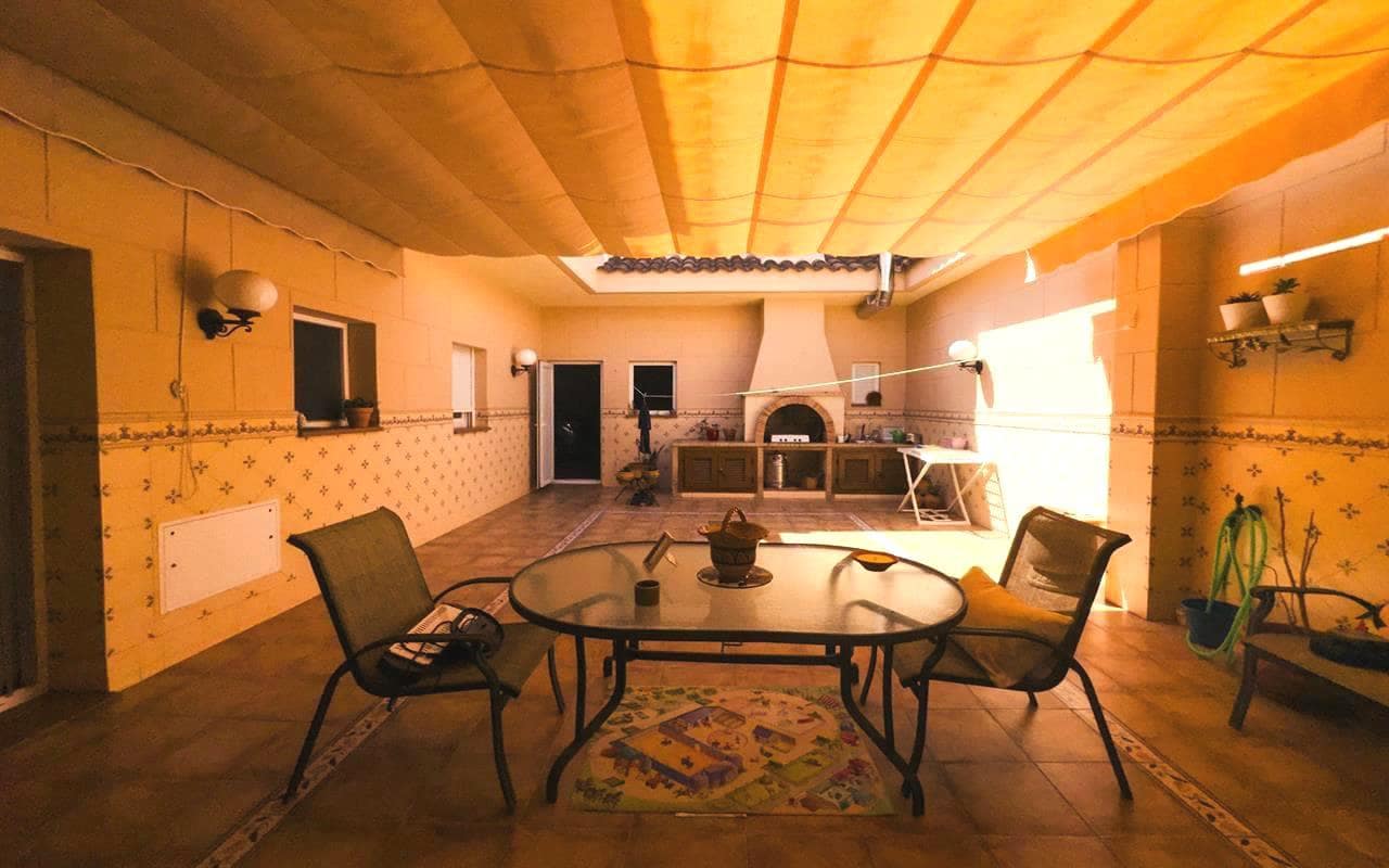 6 chambre Villa/Maison à vendre à Bigastro avec garage - 499 999 € (Ref: 9289509)