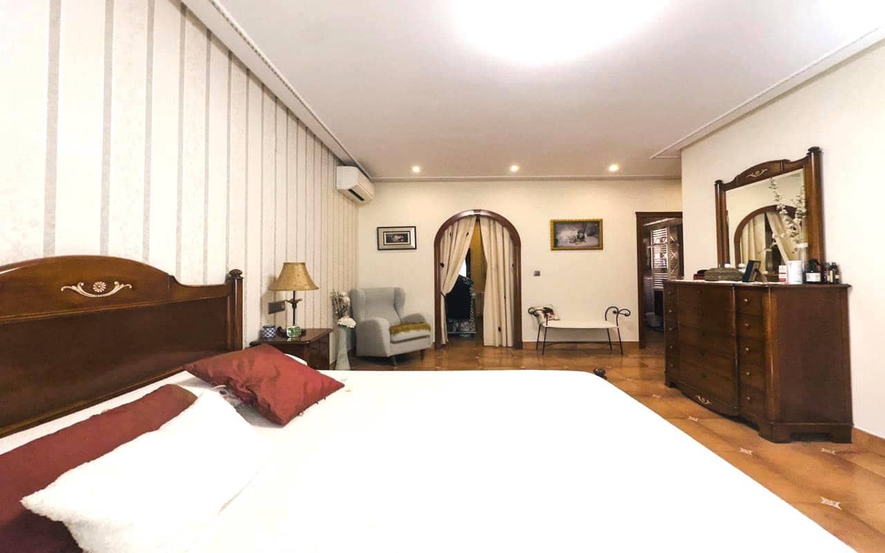 6 chambre Villa/Maison à vendre à Bigastro avec garage - 499 999 € (Ref: 9289509)