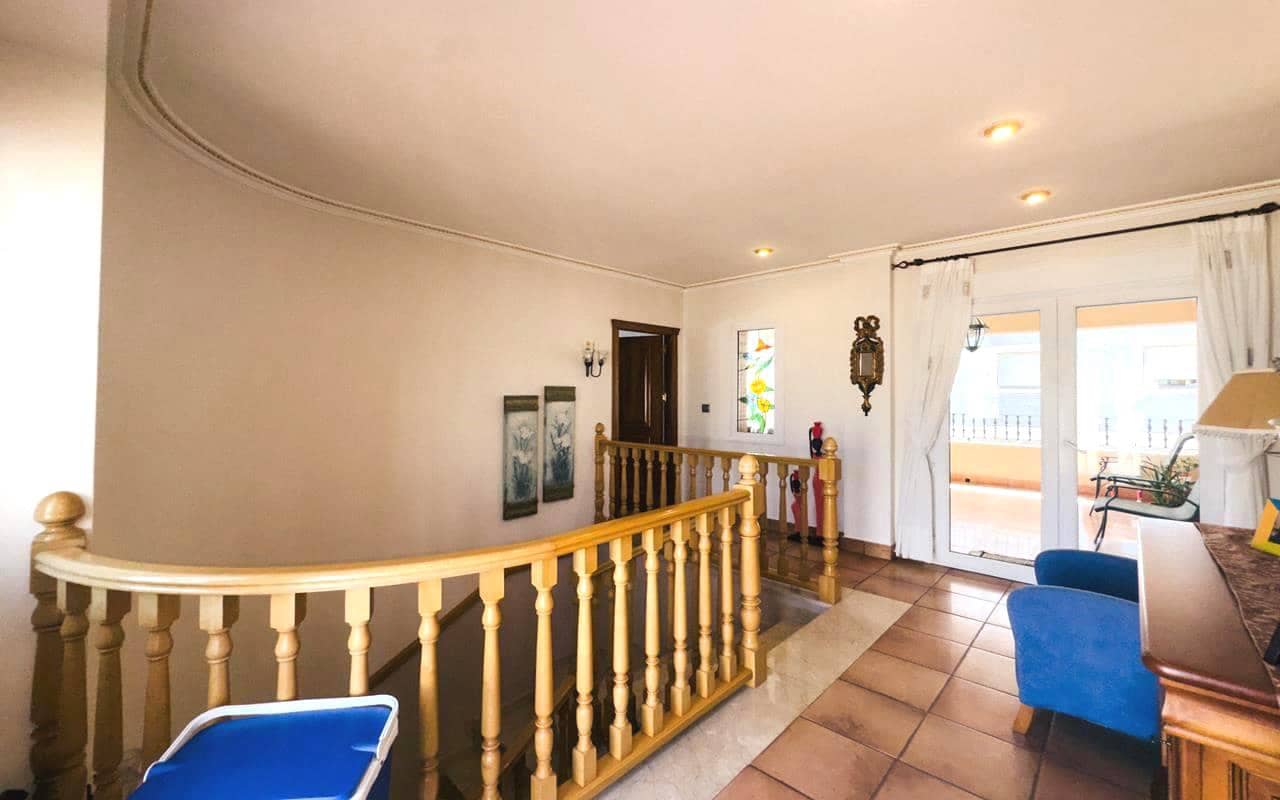 6 chambre Villa/Maison à vendre à Bigastro avec garage - 499 999 € (Ref: 9289509)