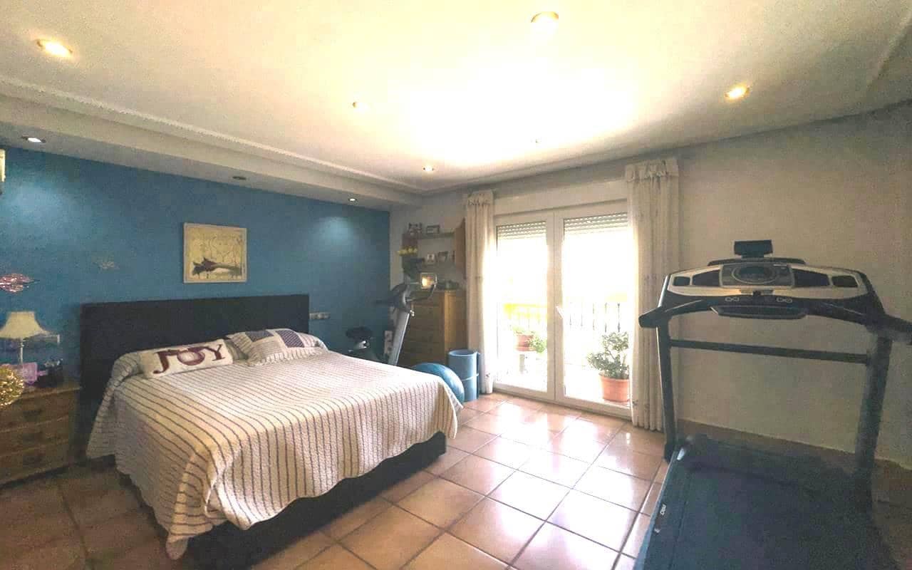 6 chambre Villa/Maison à vendre à Bigastro avec garage - 499 999 € (Ref: 9289509)