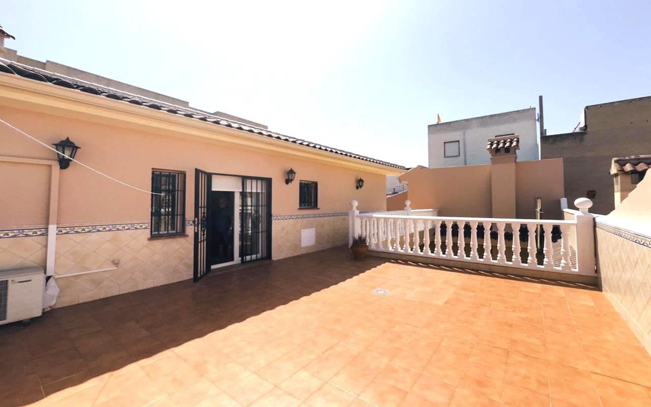 6 chambre Villa/Maison à vendre à Bigastro avec garage - 499 999 € (Ref: 9289509)