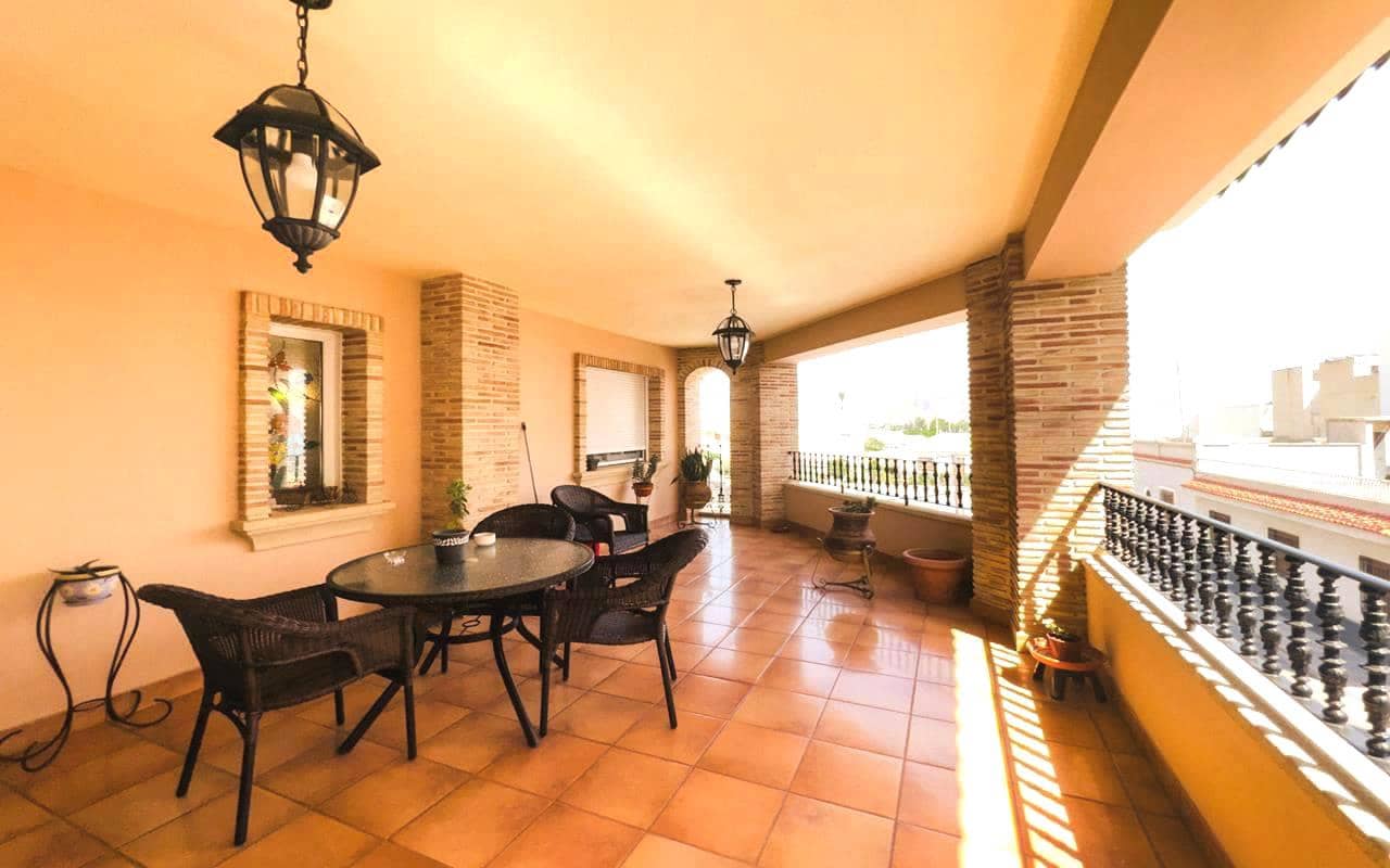 6 chambre Villa/Maison à vendre à Bigastro avec garage - 499 999 € (Ref: 9289509)