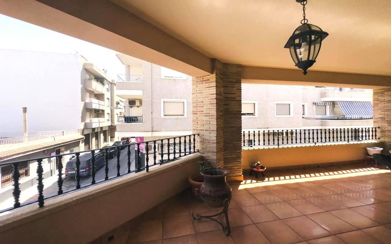 6 chambre Villa/Maison à vendre à Bigastro avec garage - 499 999 € (Ref: 9289509)