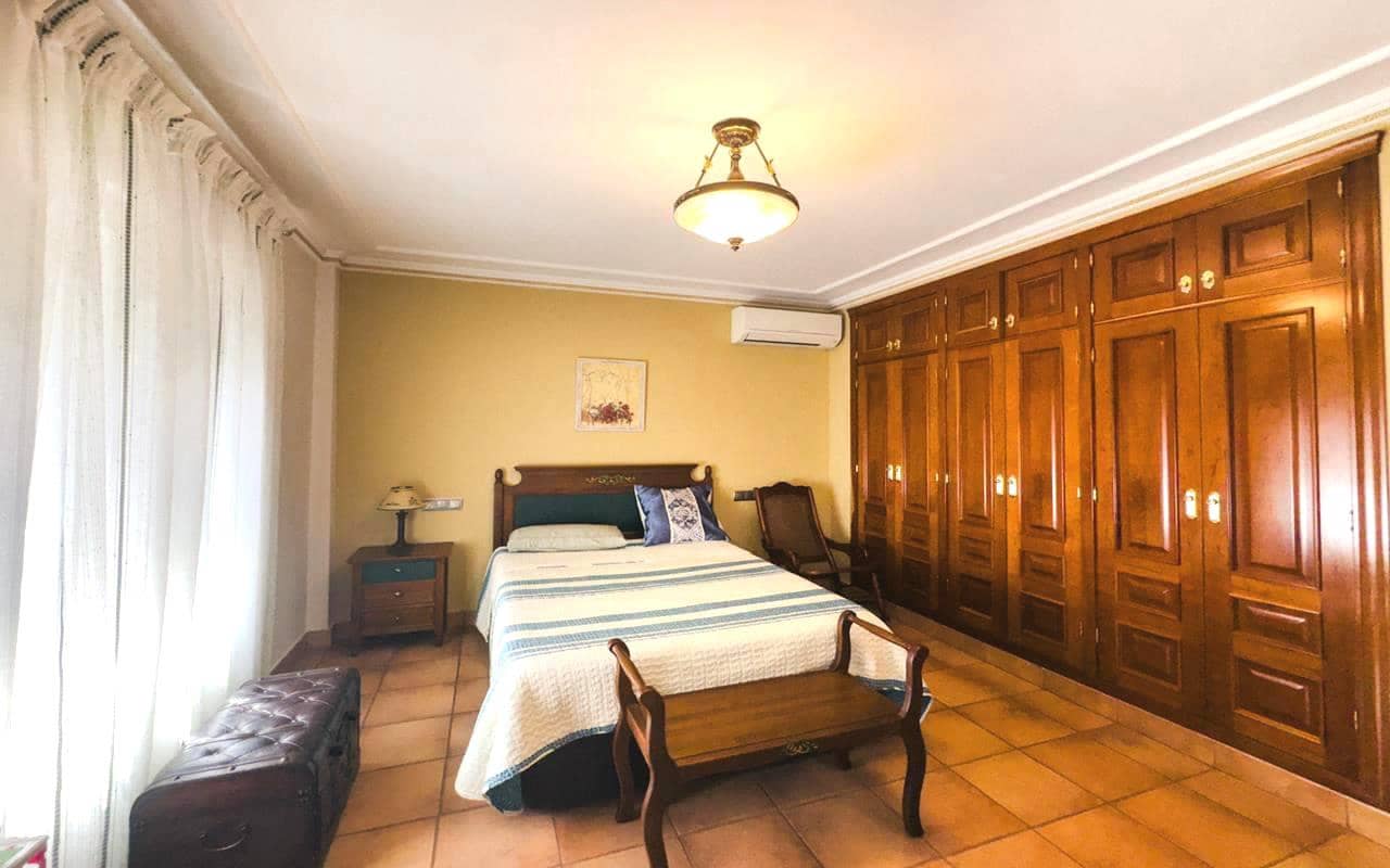 6 chambre Villa/Maison à vendre à Bigastro avec garage - 499 999 € (Ref: 9289509)