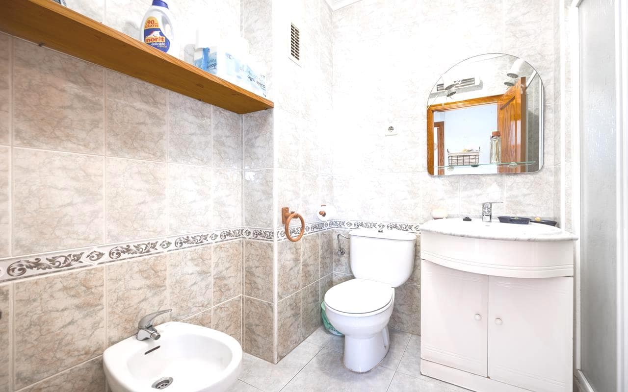 2 slaapkamer Appartement te koop in Torrevieja - € 169.500 (Ref: 9343334)