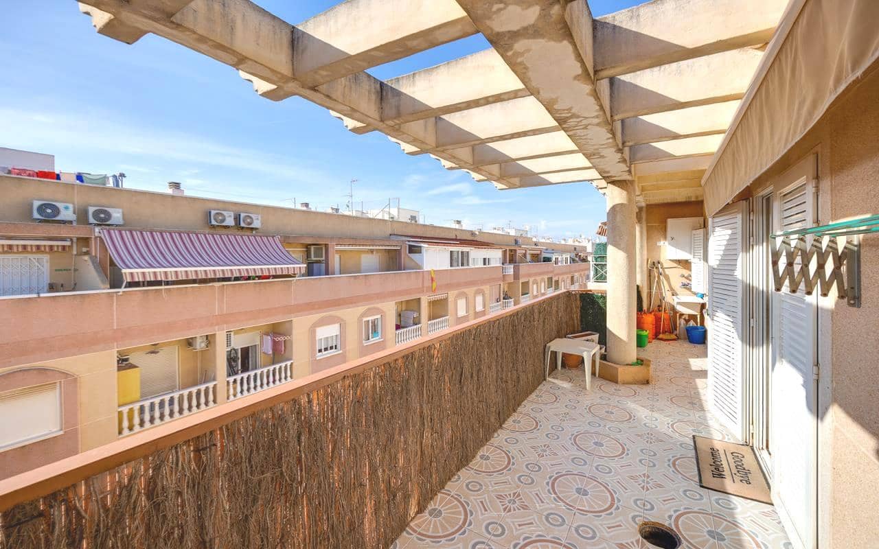 2 slaapkamer Appartement te koop in Torrevieja - € 169.500 (Ref: 9343334)