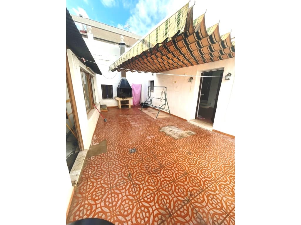 2 makuuhuone Rivitalo myytävänä paikassa Pinoso mukana 
autotalli - 86 000 € (Ref: 9343337)