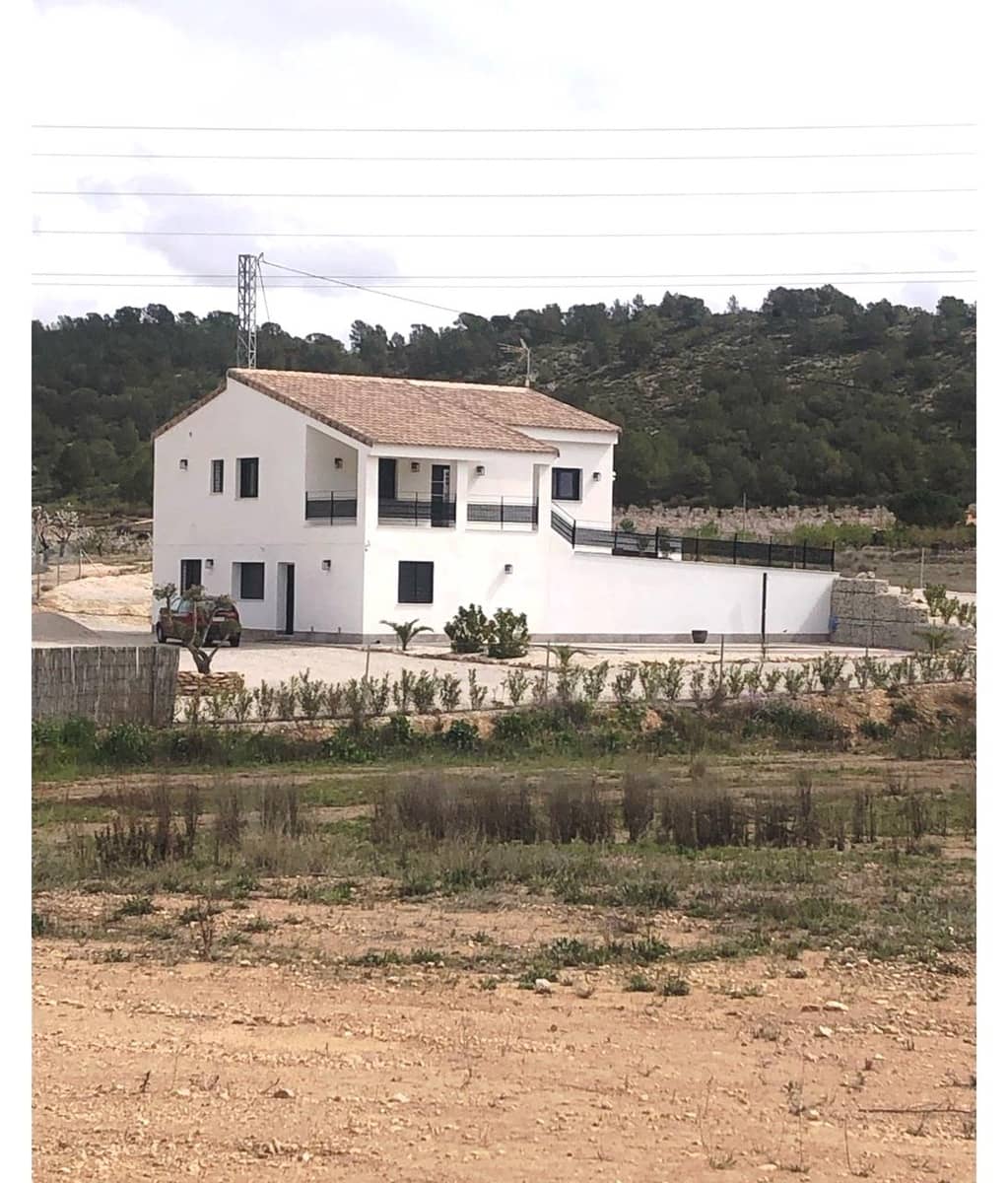 5 soverom Villa til salgs i Pinoso med garasje - € 410 000 (Ref: 9343338)