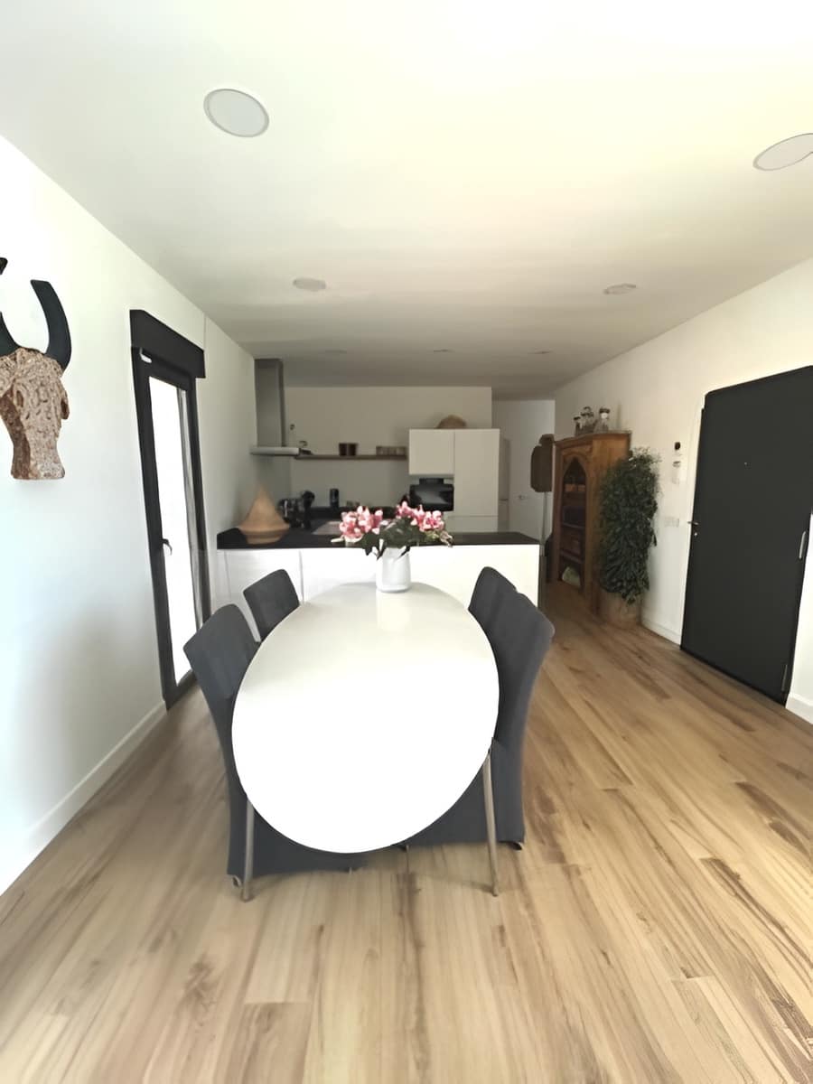 3 soveværelse Villa til salg i Pinoso med swimmingpool garage - € 460.000 (Ref: 9343339)