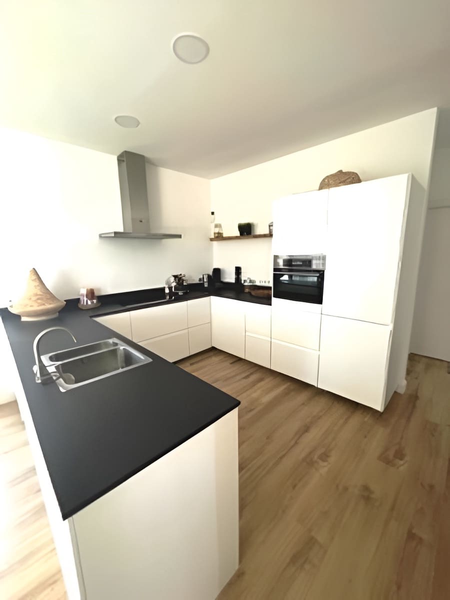 3 soveværelse Villa til salg i Pinoso med swimmingpool garage - € 460.000 (Ref: 9343339)