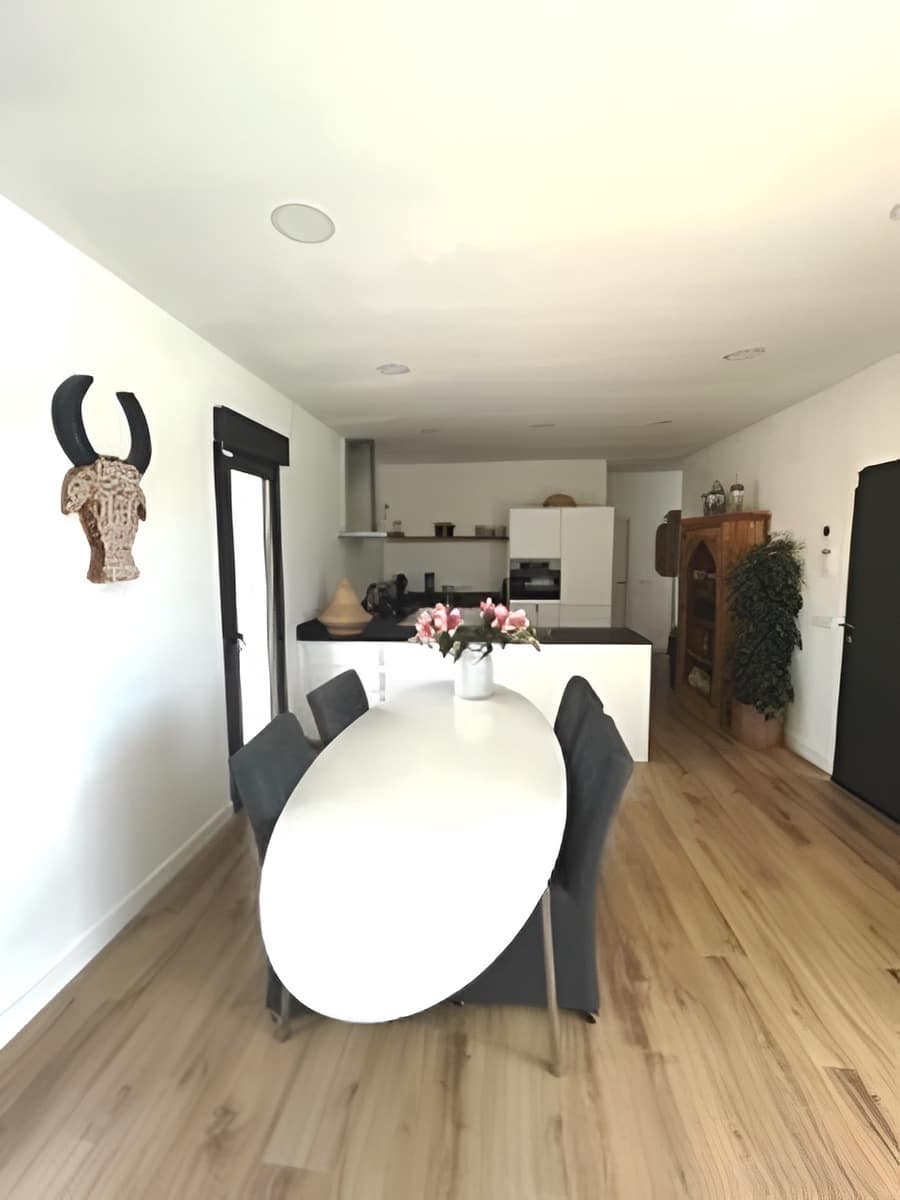 3 soveværelse Villa til salg i Pinoso med swimmingpool garage - € 460.000 (Ref: 9343339)