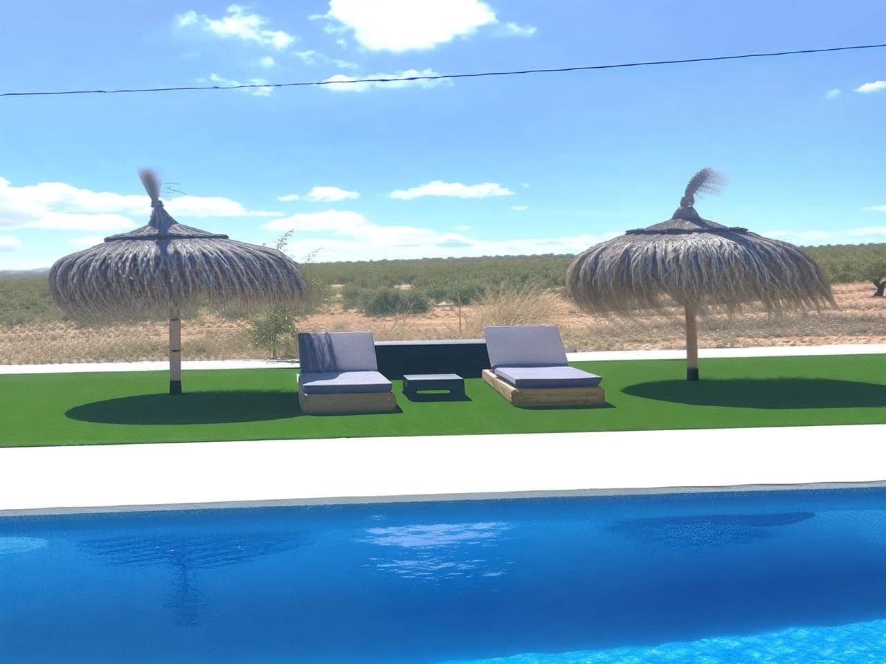 3 soveværelse Villa til salg i Pinoso med swimmingpool garage - € 460.000 (Ref: 9343339)