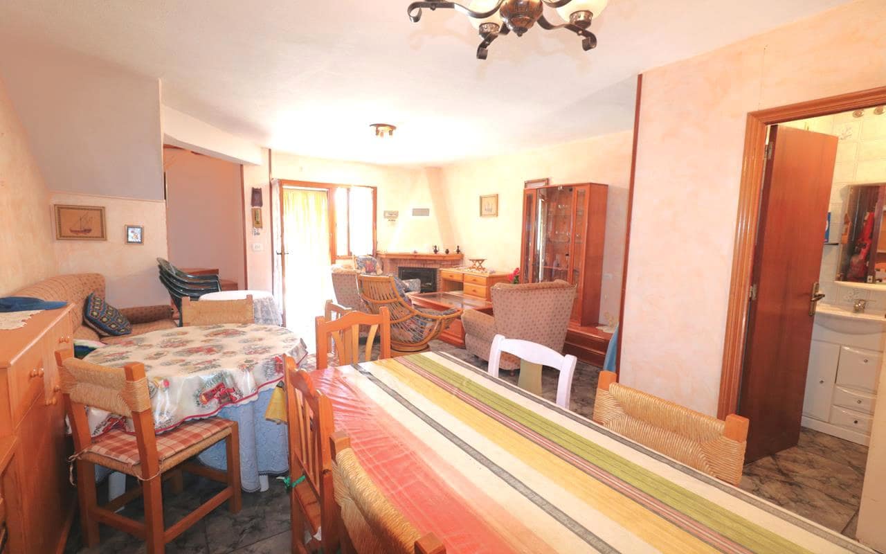 3 quarto Casa em Banda para venda em Torrevieja com garagem - 194 500 € (Ref: 9343340)