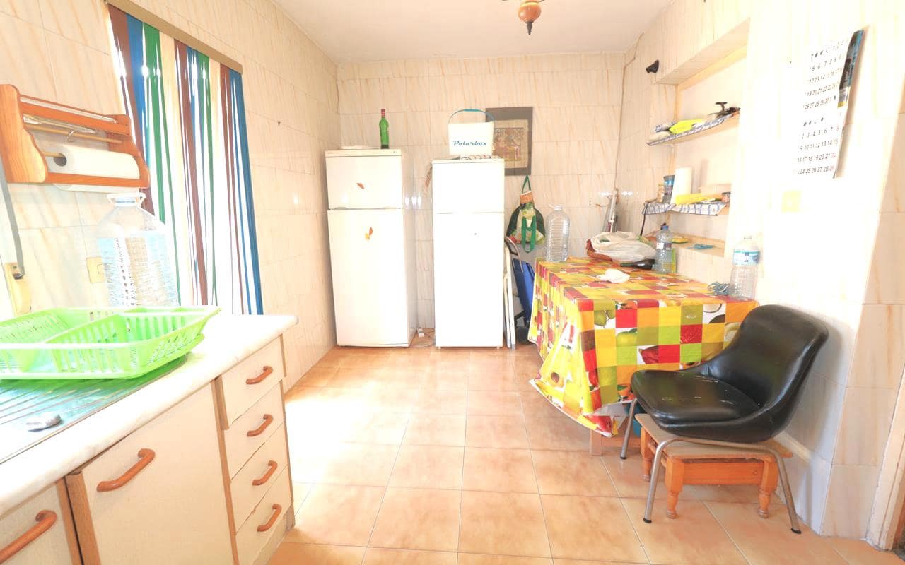 3 quarto Casa em Banda para venda em Torrevieja com garagem - 194 500 € (Ref: 9343340)