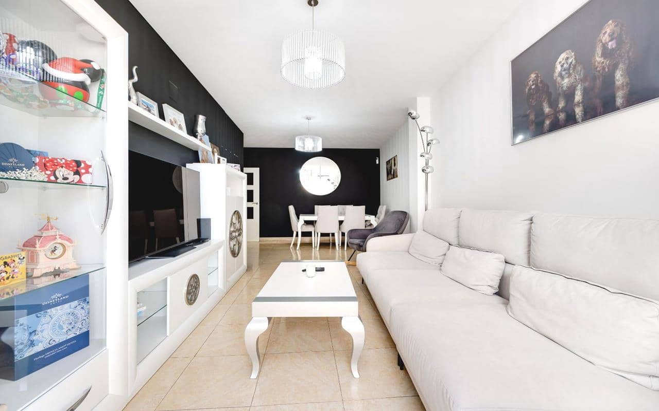 3 sovrum Lägenhet till salu i Torrevieja med garage - 244 995 € (Ref: 9343343)